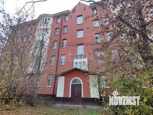 2-к квартира, вторичка, 64м2, 2/5 этаж