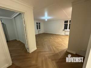 2-к квартира, вторичка, 62м2, 3/3 этаж