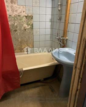 2-к квартира, вторичка, 43м2, 9/9 этаж