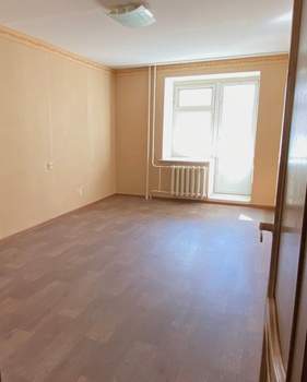3-к квартира, вторичка, 83м2, 1/9 этаж