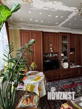 3-к квартира, вторичка, 55м2, 1/2 этаж