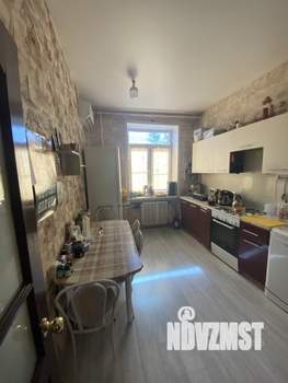 4-к квартира, вторичка, 103м2, 4/4 этаж