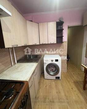 2-к квартира, вторичка, 42м2, 4/5 этаж