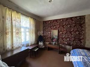 3-к квартира, вторичка, 61м2, 1/1 этаж