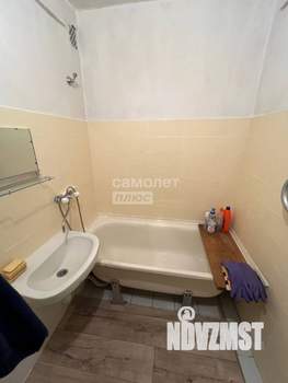 4-к квартира, вторичка, 77м2, 5/5 этаж