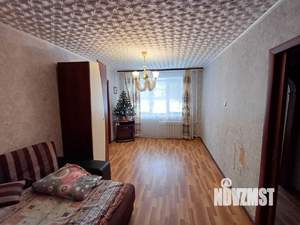 2-к квартира, вторичка, 46м2, 1/4 этаж