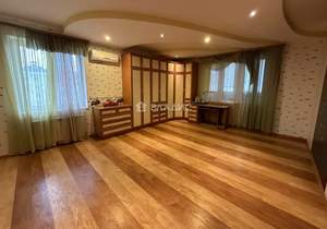 3-к квартира, вторичка, 100м2, 7/9 этаж