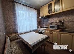 2-к квартира, вторичка, 42м2, 4/5 этаж