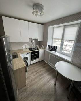 2-к квартира, вторичка, 51м2, 8/10 этаж