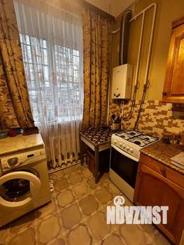 3-к квартира, вторичка, 60м2, 1/4 этаж