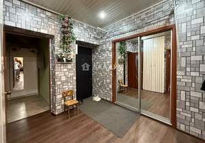 3-к квартира, вторичка, 83м2, 2/2 этаж