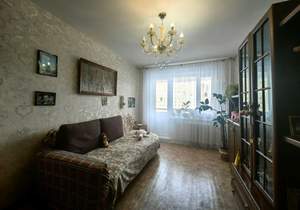 3-к квартира, вторичка, 60м2, 6/9 этаж