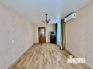 4-к квартира, вторичка, 74м2, 9/9 этаж