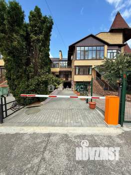 5-к квартира, вторичка, 158м2, 1/3 этаж