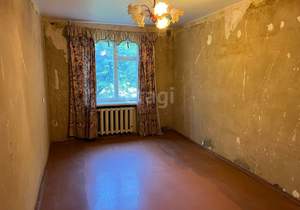 2-к квартира, вторичка, 49м2, 1/5 этаж