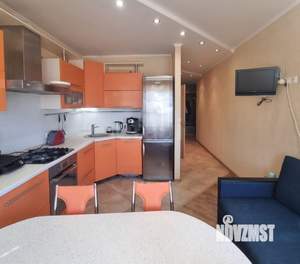 2-к квартира, вторичка, 64м2, 9/9 этаж