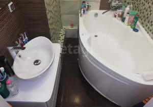 2-к квартира, вторичка, 64м2, 3/3 этаж