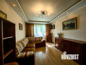 3-к квартира, вторичка, 57м2, 4/5 этаж