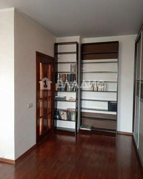 2-к квартира, вторичка, 52м2, 4/4 этаж