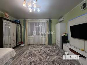 3-к квартира, вторичка, 83м2, 2/2 этаж