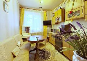 2-к квартира, вторичка, 63м2, 1/2 этаж