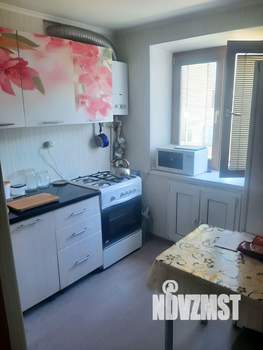 2-к квартира, вторичка, 42м2, 3/3 этаж