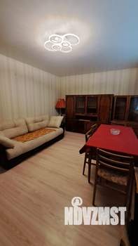 2-к квартира, вторичка, 60м2, 1/5 этаж