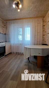 1-к квартира, вторичка, 35м2, 1/4 этаж