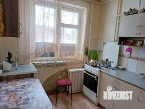 2-к квартира, вторичка, 46м2, 1/4 этаж