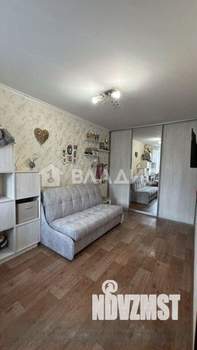 2-к квартира, вторичка, 44м2, 1/4 этаж