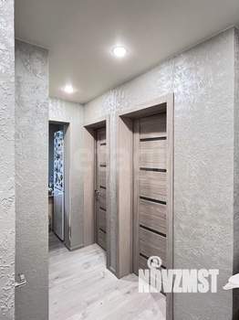 2-к квартира, вторичка, 42м2, 1/2 этаж