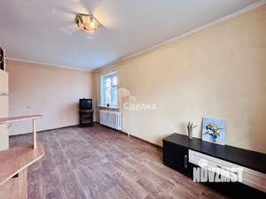 2-к квартира, вторичка, 42м2, 1/5 этаж