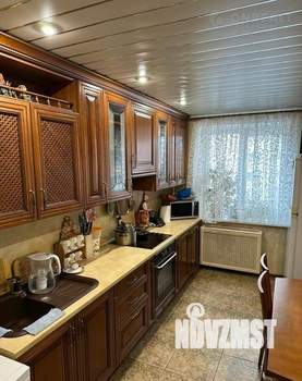 3-к квартира, вторичка, 70м2, 3/15 этаж