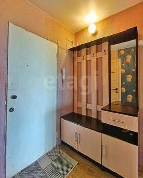 1-к квартира, вторичка, 32м2, 8/9 этаж