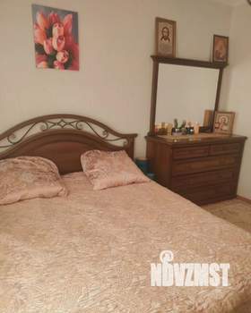 2-к квартира, вторичка, 54м2, 1/5 этаж