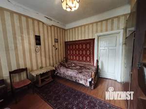3-к квартира, вторичка, 61м2, 1/1 этаж