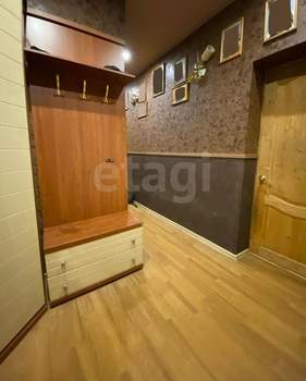 2-к квартира, вторичка, 50м2, 1/2 этаж