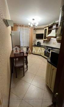 2-к квартира, вторичка, 62м2, 4/5 этаж