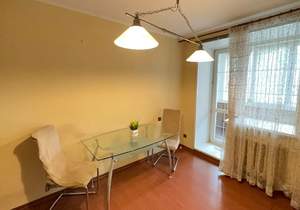 2-к квартира, вторичка, 61м2, 2/10 этаж