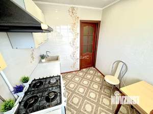 4-к квартира, вторичка, 76м2, 5/5 этаж