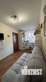 2-к квартира, вторичка, 44м2, 1/4 этаж