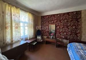 3-к квартира, вторичка, 61м2, 1/1 этаж