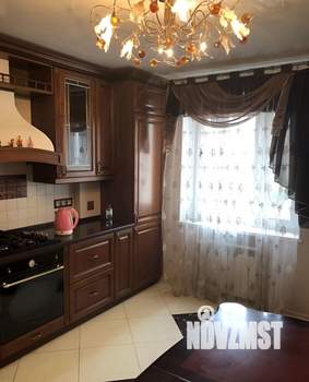 2-к квартира, вторичка, 62м2, 3/10 этаж