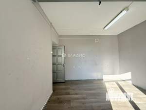 4-к квартира, вторичка, 75м2, 2/4 этаж