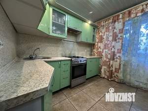 3-к квартира, вторичка, 68м2, 1/5 этаж
