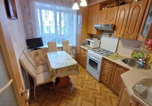 2-к квартира, вторичка, 50м2, 9/9 этаж