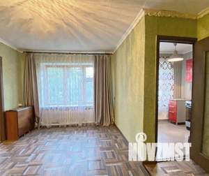 2-к квартира, вторичка, 47м2, 1/2 этаж