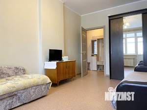 1-к квартира, вторичка, 42м2, 1/3 этаж