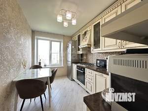 3-к квартира, вторичка, 60м2, 9/9 этаж