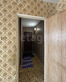 3-к квартира, вторичка, 58м2, 3/5 этаж